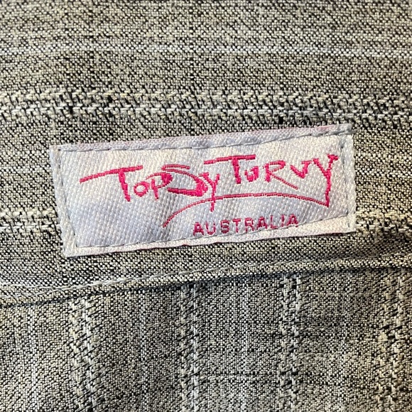 TOPSY TURVY High-Low Skirt - Picture 9 of 11